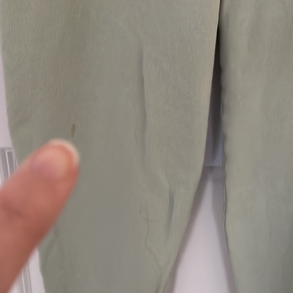 Peloton Celery Green Sweatpants *Flawed XL - Picture 4 of 6